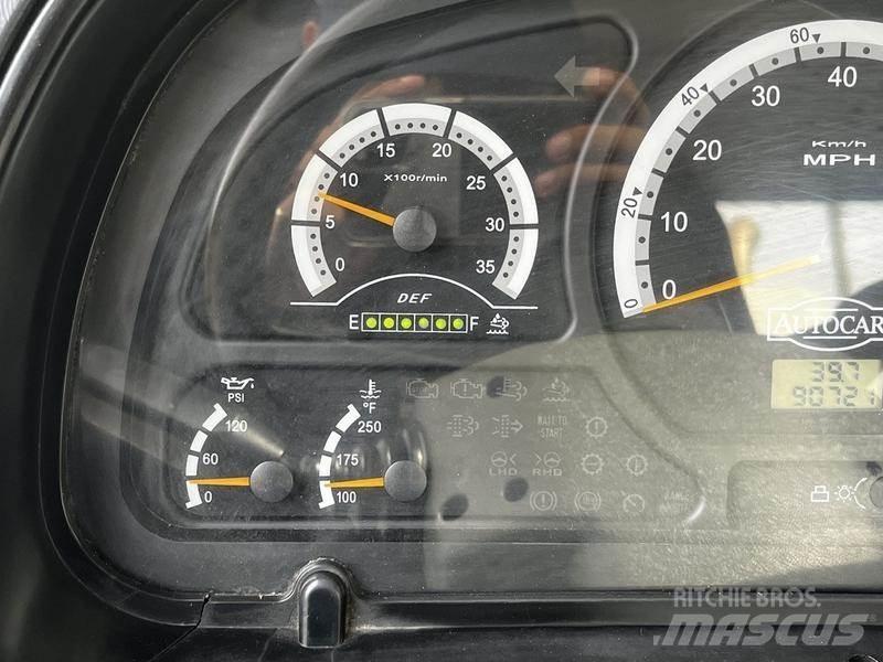 Autocar Xpert Уборочные машины