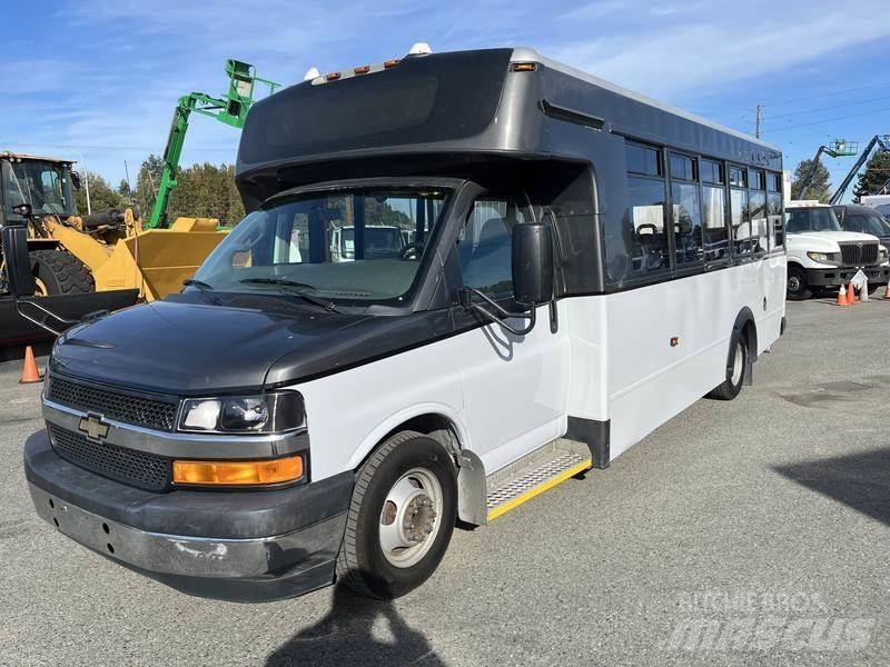 Chevrolet Express Микроавтобусы