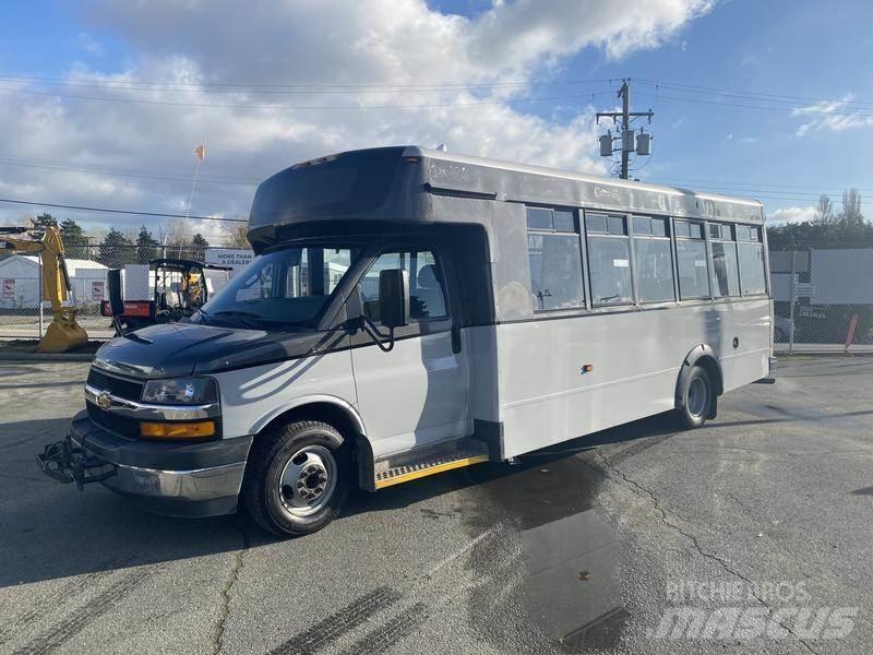 Chevrolet Express Микроавтобусы