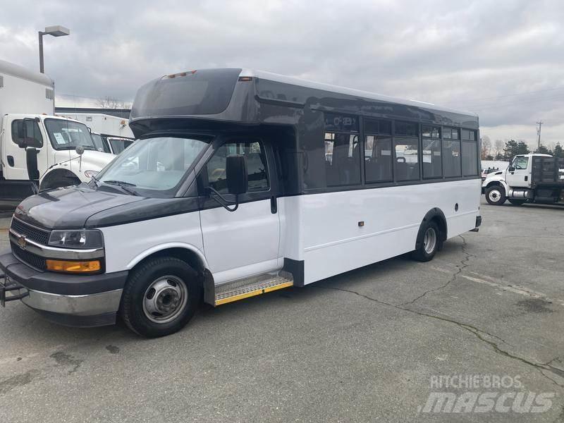 Chevrolet Express Микроавтобусы