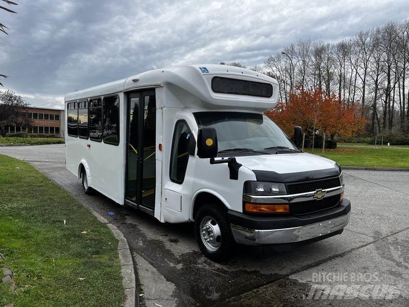 Chevrolet Express Микроавтобусы