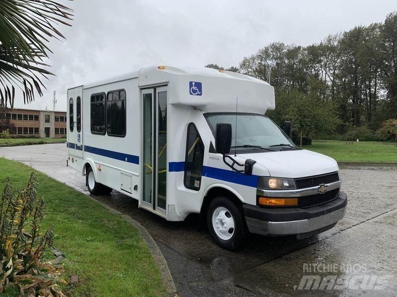 Chevrolet Express Микроавтобусы