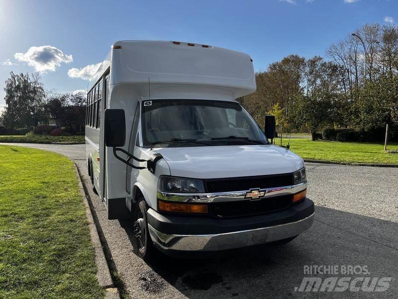 Chevrolet Express Микроавтобусы
