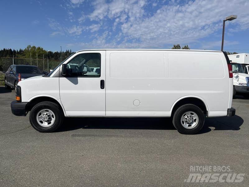Chevrolet Express Изотермический фургон