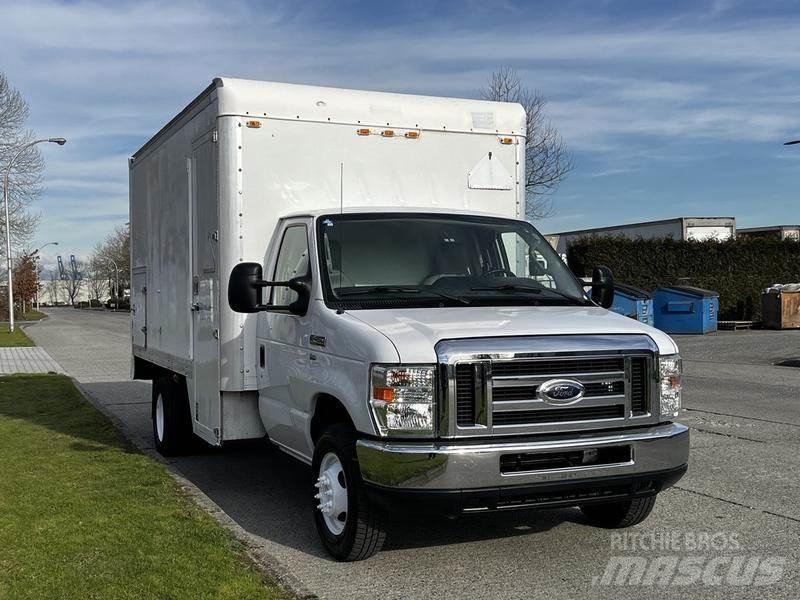 Ford Econoline Изотермический фургон