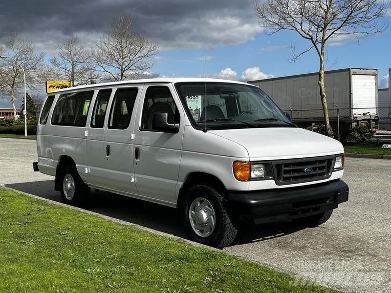 Ford Econoline Легковые автомобили