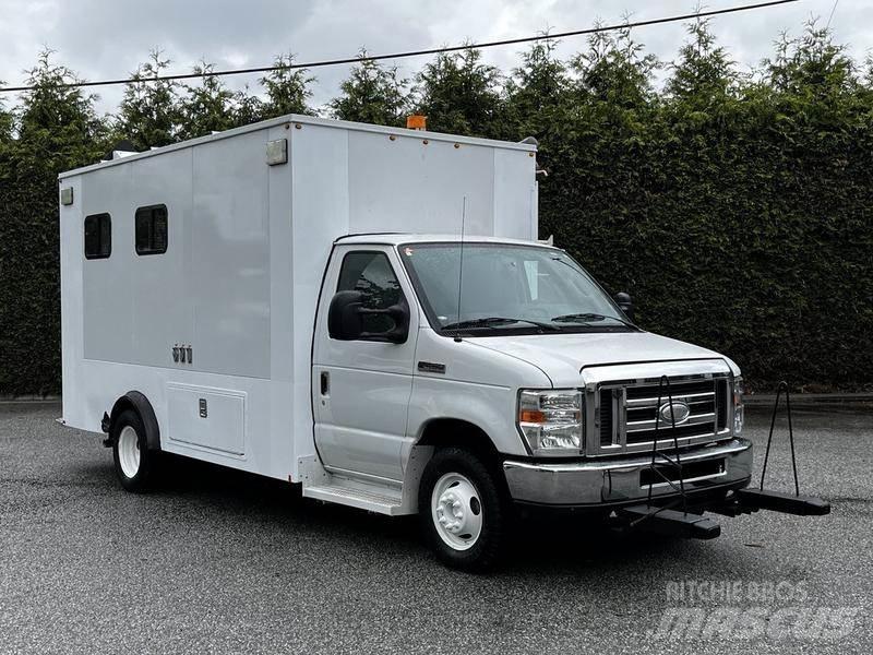 Ford Econoline Изотермический фургон