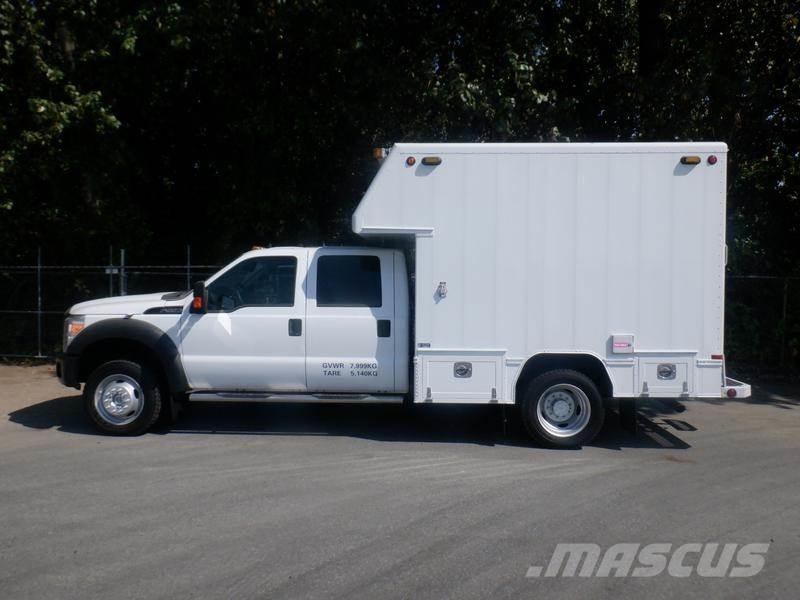 Ford F-550 Комбинированные дорожные машины