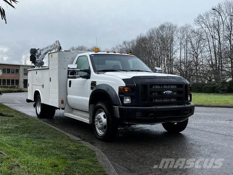 Ford F-550 Комбинированные дорожные машины