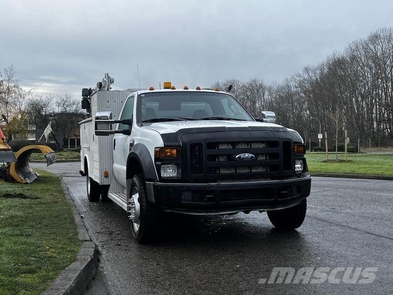 Ford F-550 Комбинированные дорожные машины
