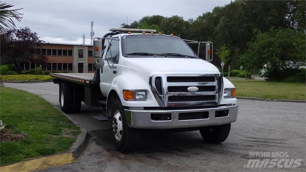 Ford F-750 Грузовики-платформы/боковая разгрузка