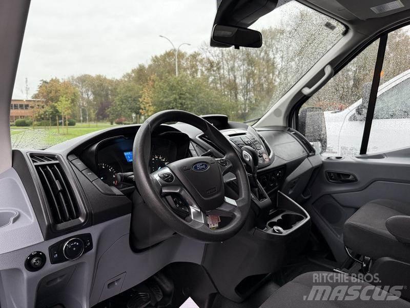 Ford Transit Легковые автомобили