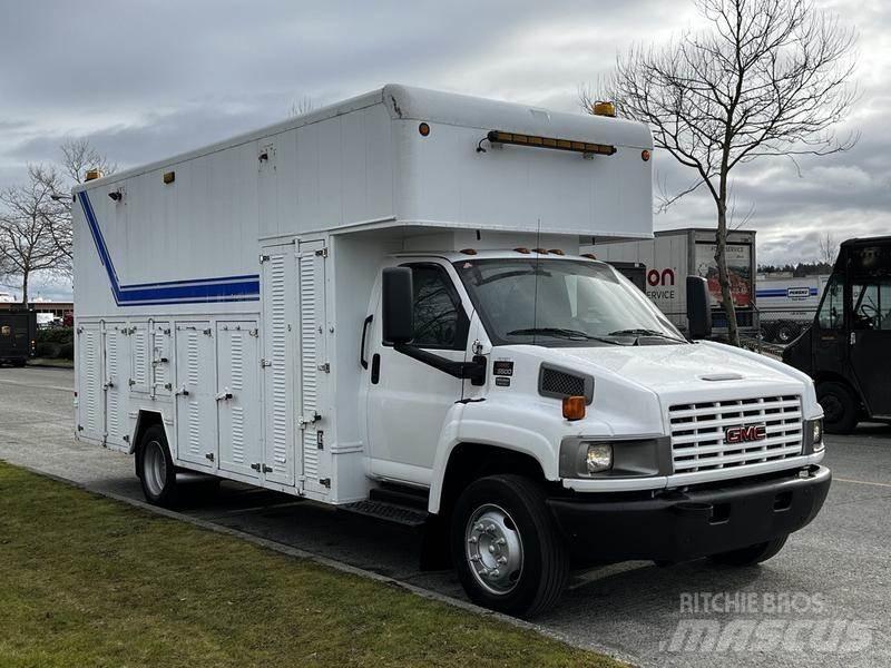 GMC C5000 Комбинированные дорожные машины