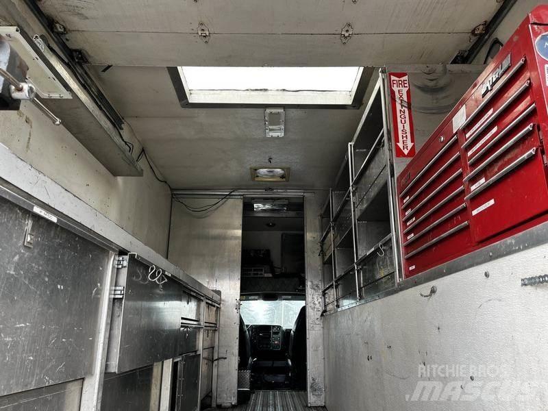 GMC C5000 Комбинированные дорожные машины
