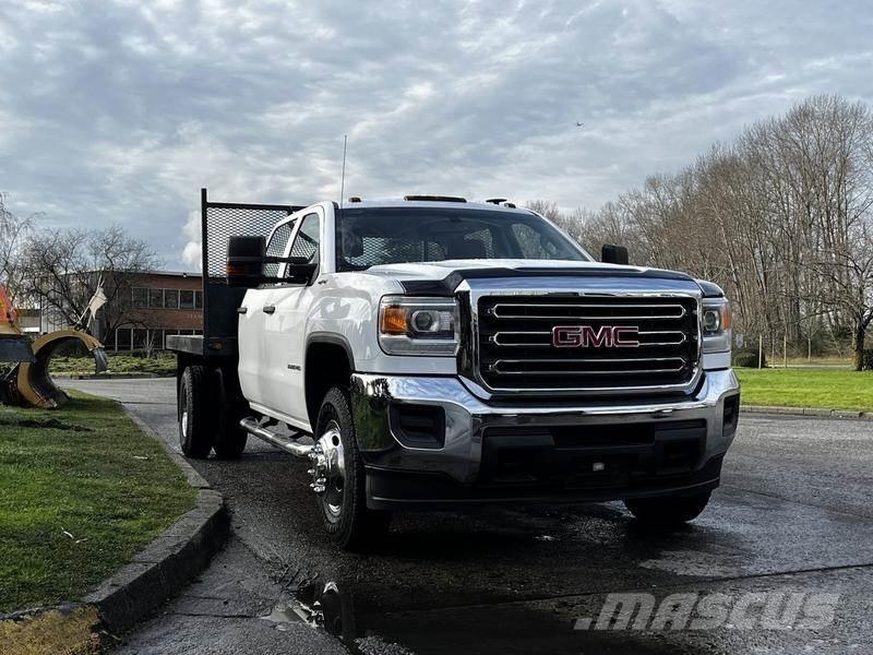 GMC Sierra 3500HD Грузовики-платформы/боковая разгрузка