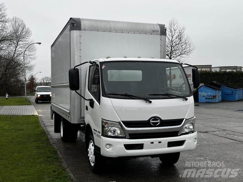 Hino 195 Изотермический фургон
