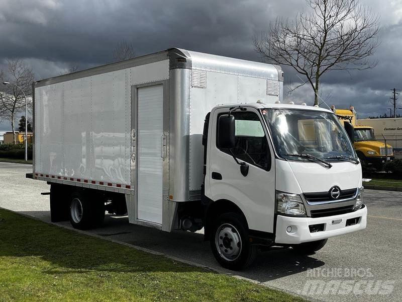 Hino 195 Изотермический фургон