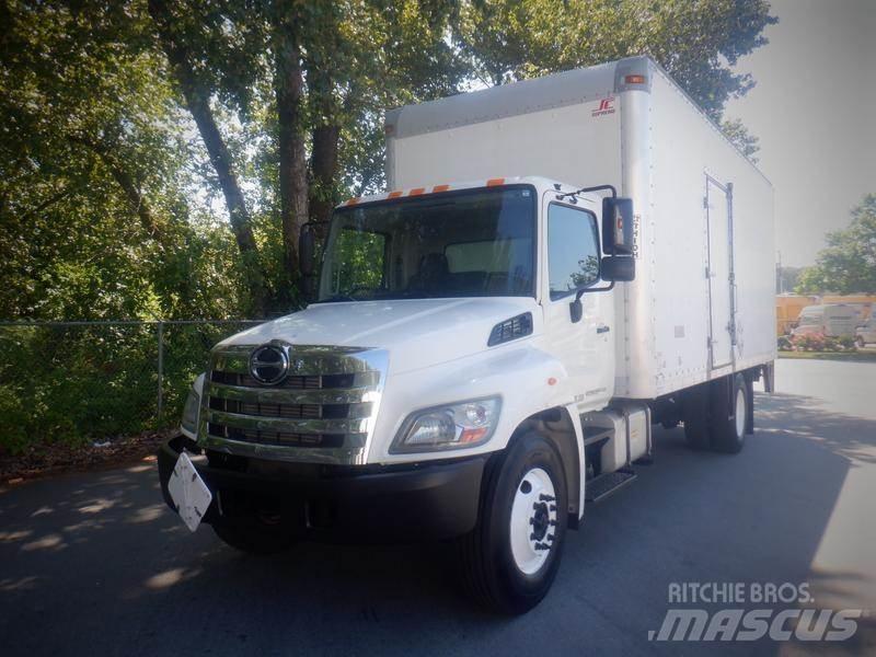Hino 268 Изотермический фургон
