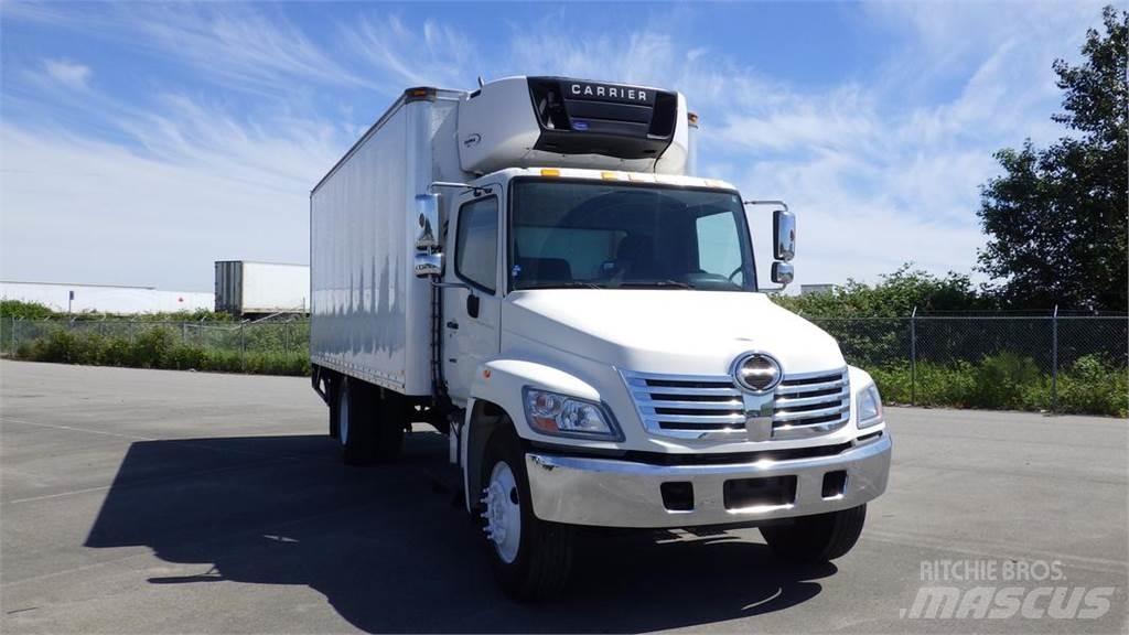 Hino 268 Изотермический фургон