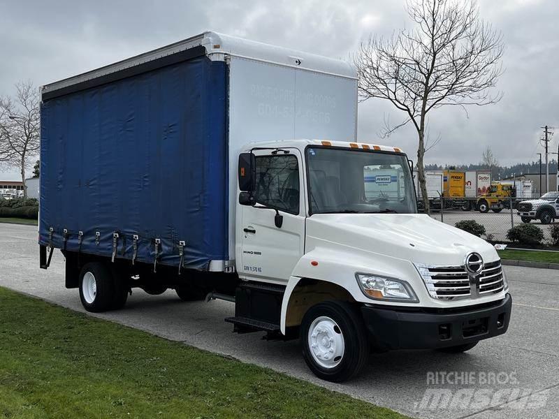 Hino 268 Изотермический фургон