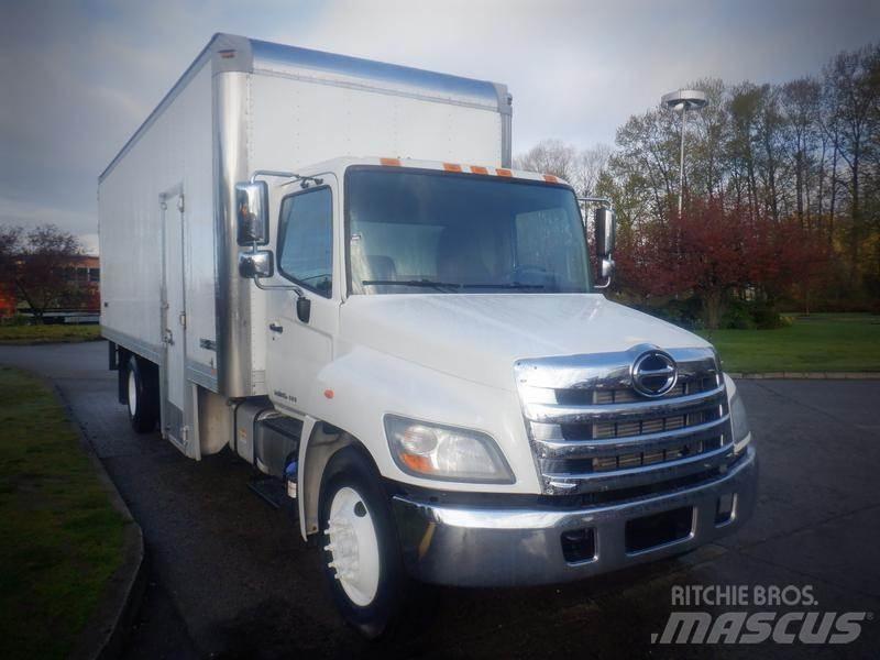 Hino 308 Изотермический фургон