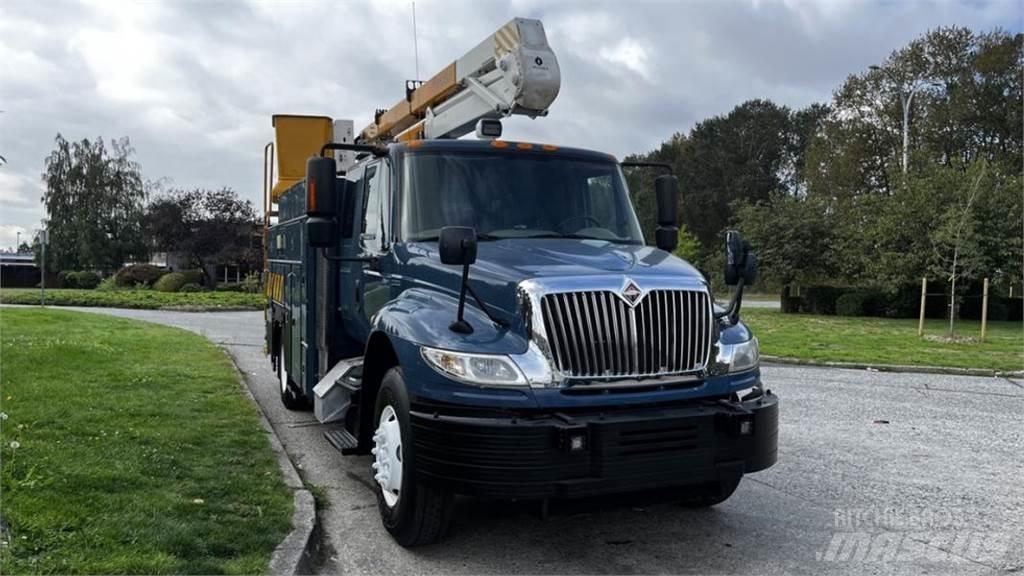 International 4300 Специальные грузовики
