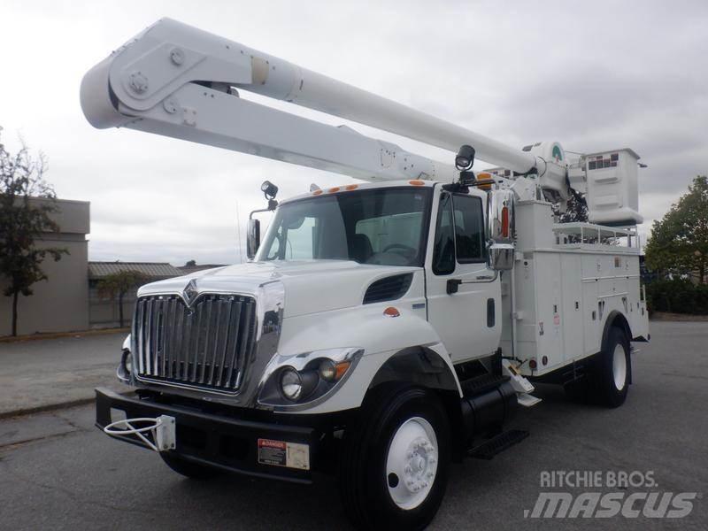 International 7400 Специальные грузовики