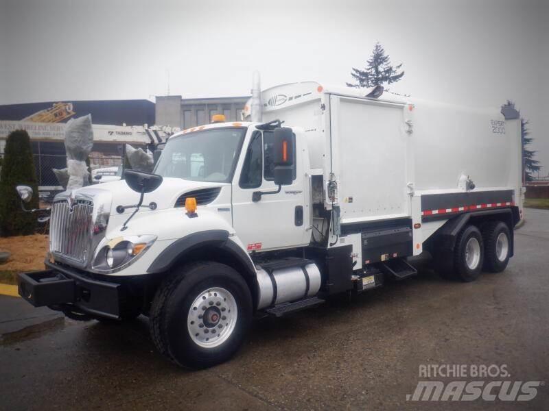 International 7400 Мусоровозы