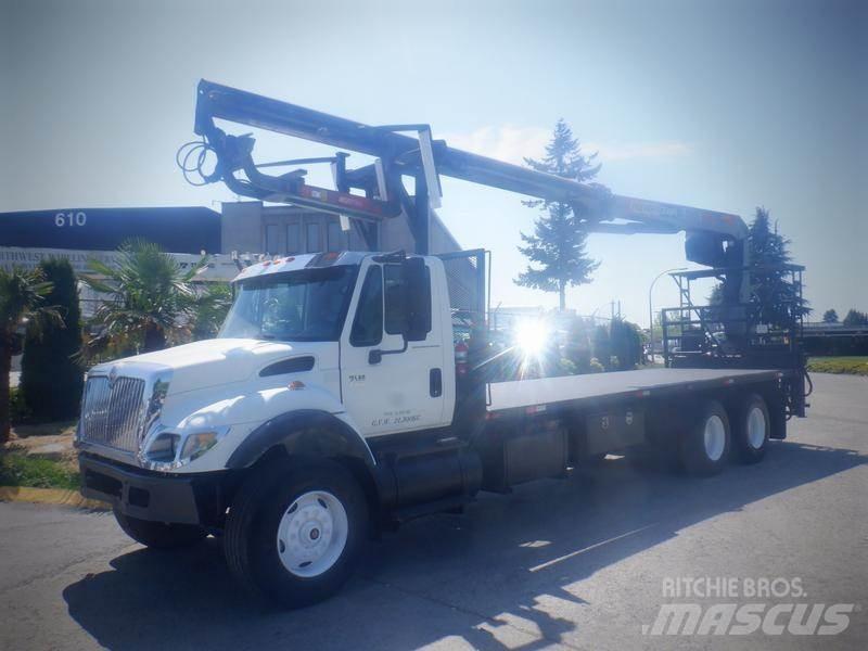 International 7500 Автомобильные краны