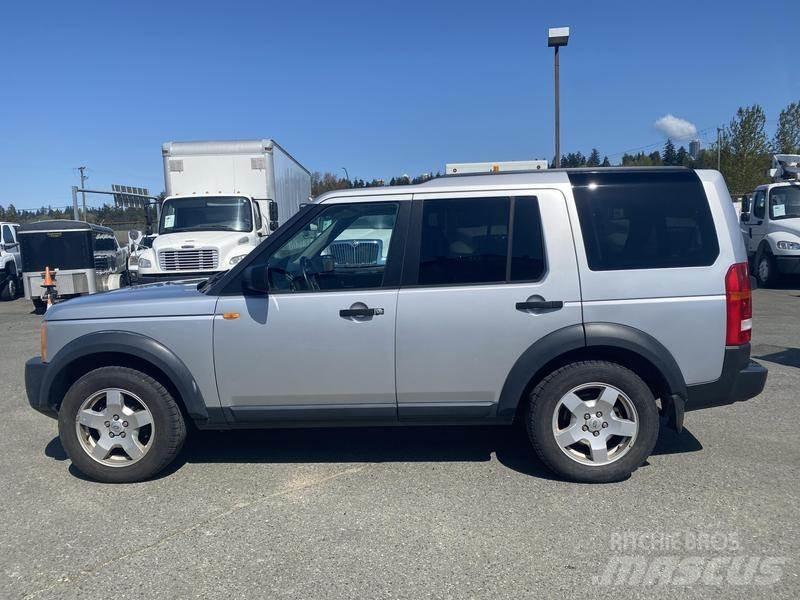 Land Rover LR3 Легковые автомобили