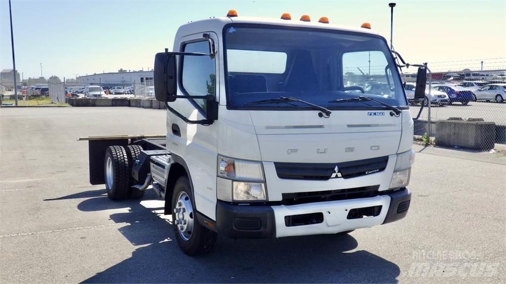 Mitsubishi Fuso FE Шасси с кабиной