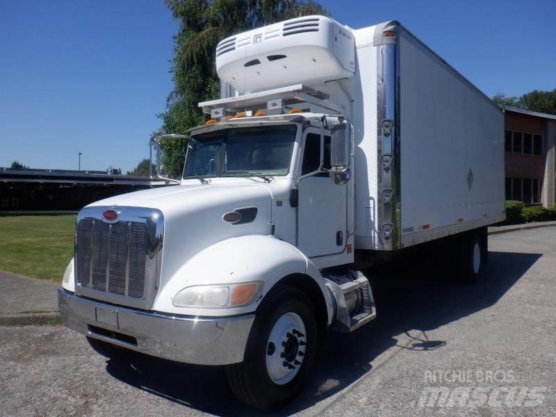 Peterbilt 335 Изотермический фургон