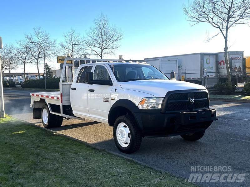 RAM 5500 Грузовики-платформы/боковая разгрузка