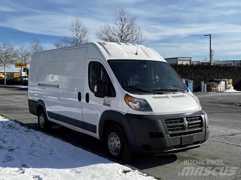 RAM Promaster Изотермический фургон