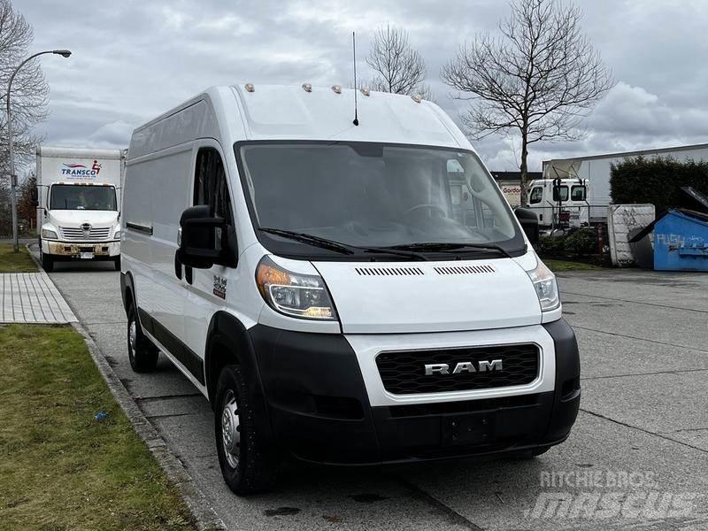 RAM Promaster Изотермический фургон