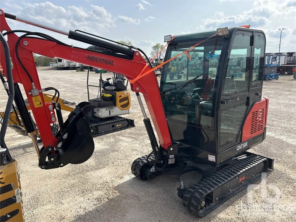 AGT QNT50R Мини-экскаваторы