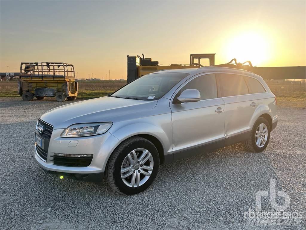 Audi Q7 Легковые автомобили