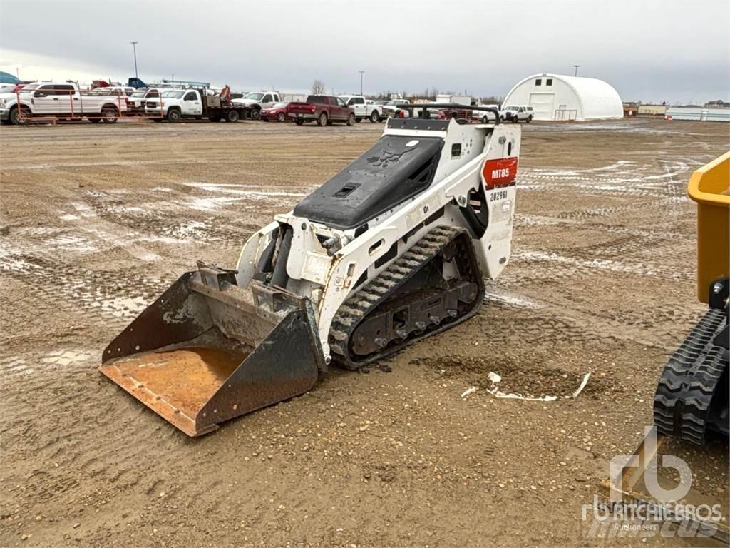 Bobcat MT85 Мини-погрузчики