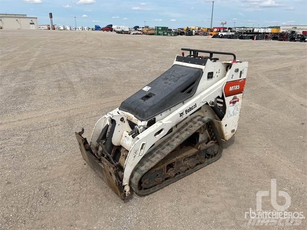 Bobcat MT85 Мини-погрузчики