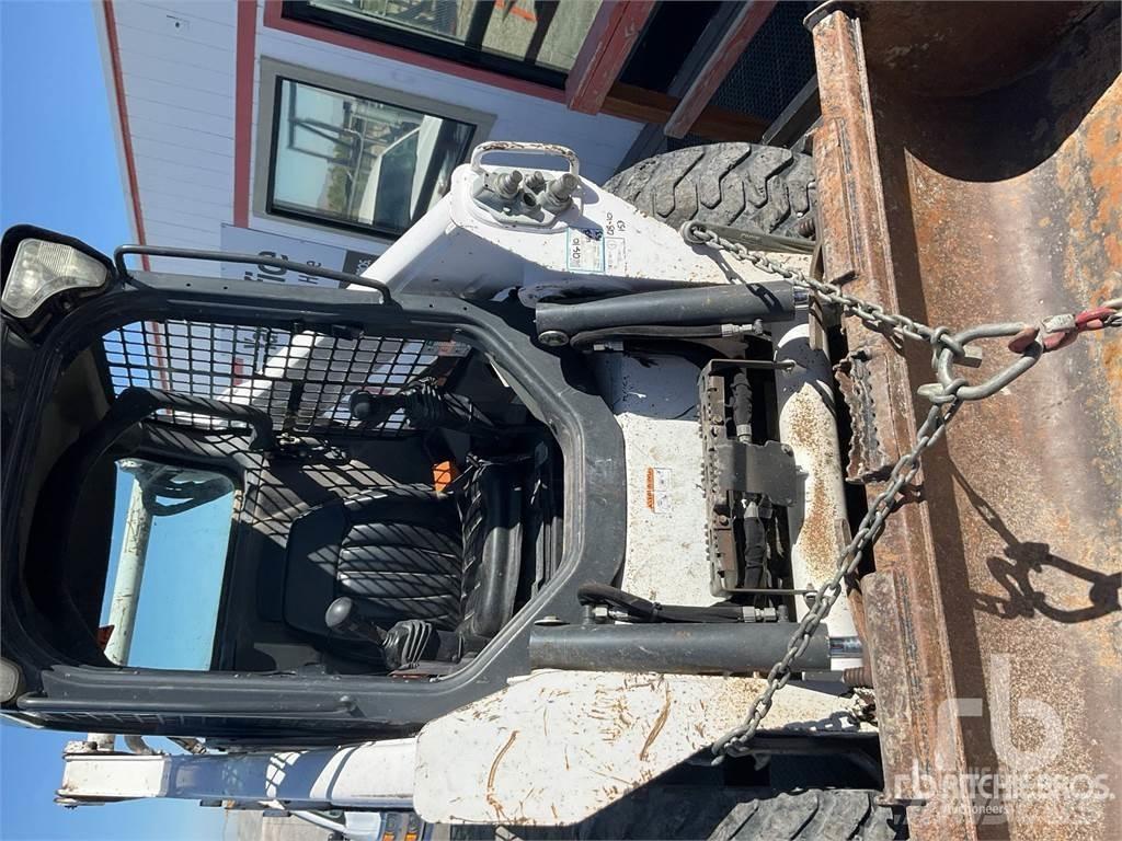 Bobcat S530 Мини-погрузчики