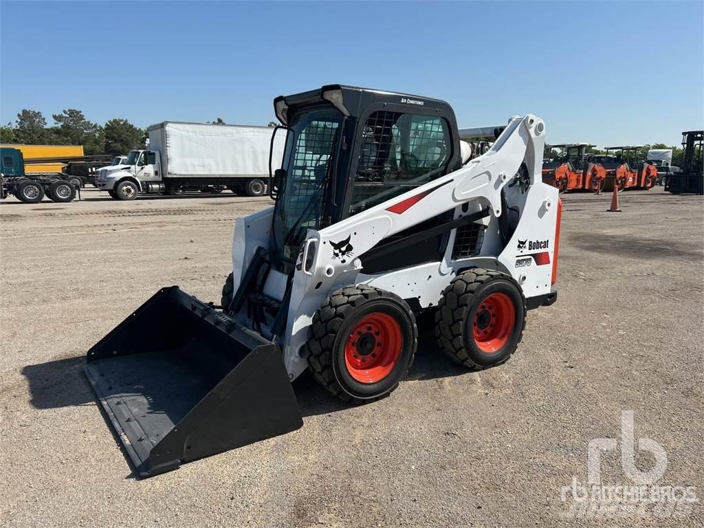 Bobcat S570 Мини-погрузчики