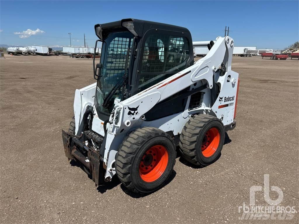 Bobcat S590 Мини-погрузчики