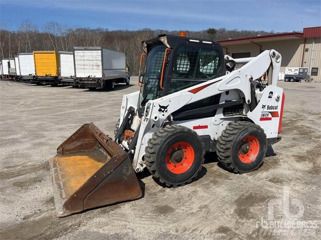 Bobcat S740 Мини-погрузчики