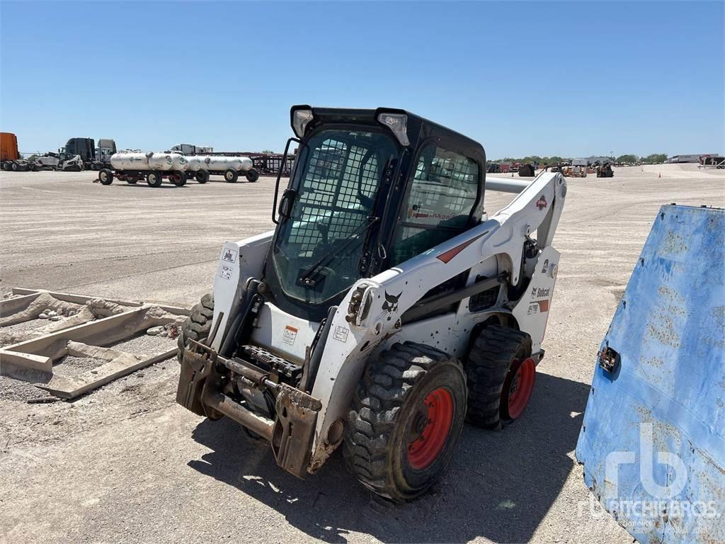 Bobcat S770 Мини-погрузчики