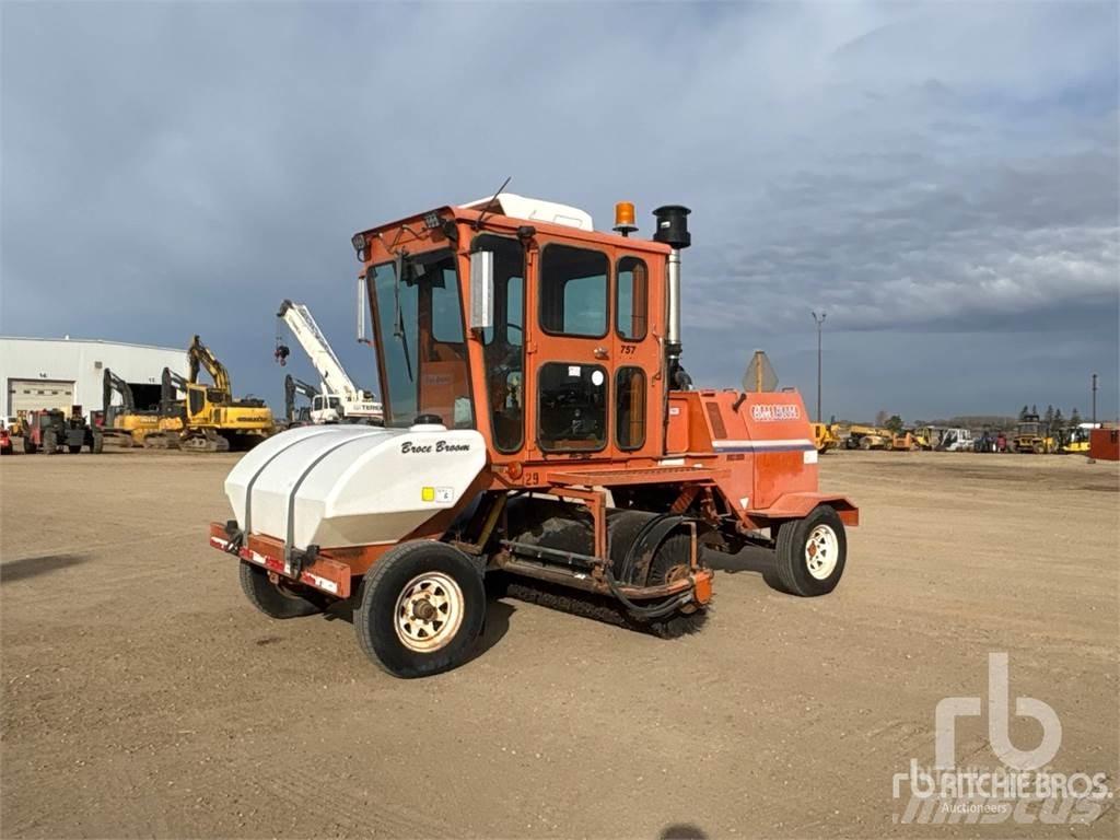 Broce RC350 Внутренние подметальные машины