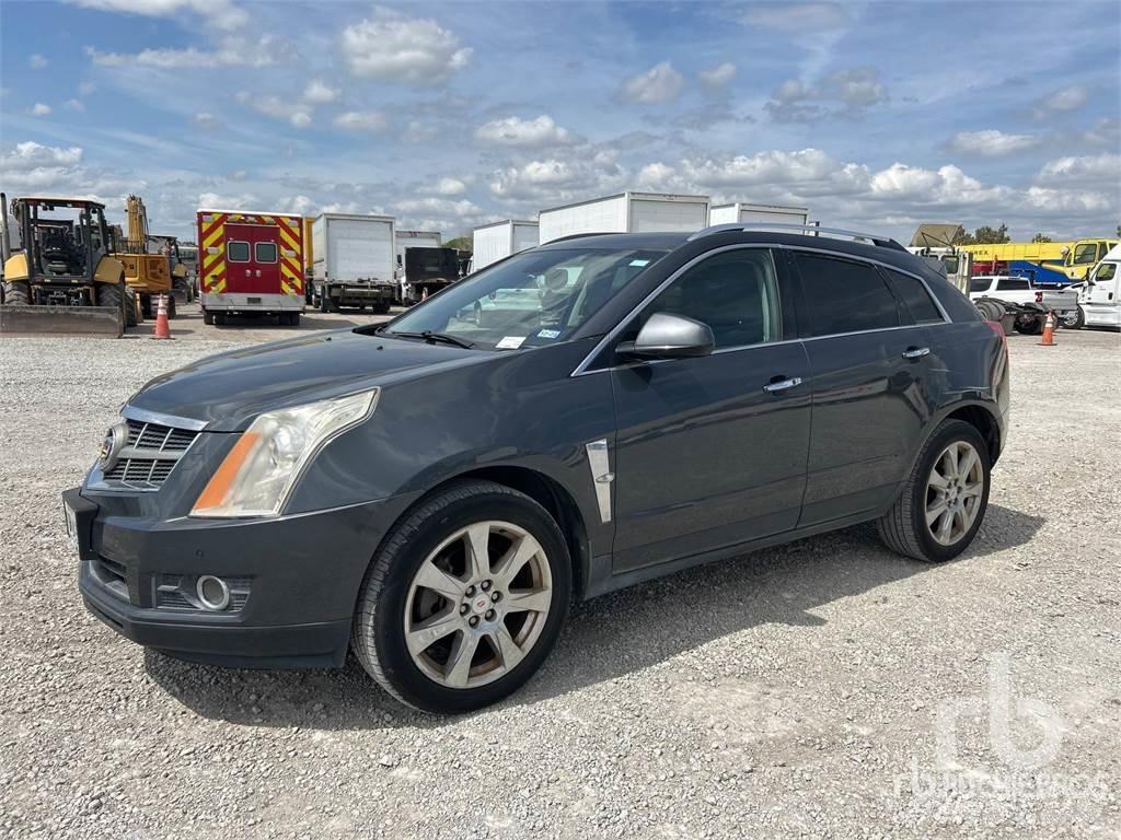Cadillac SRX Бортовые фургоны