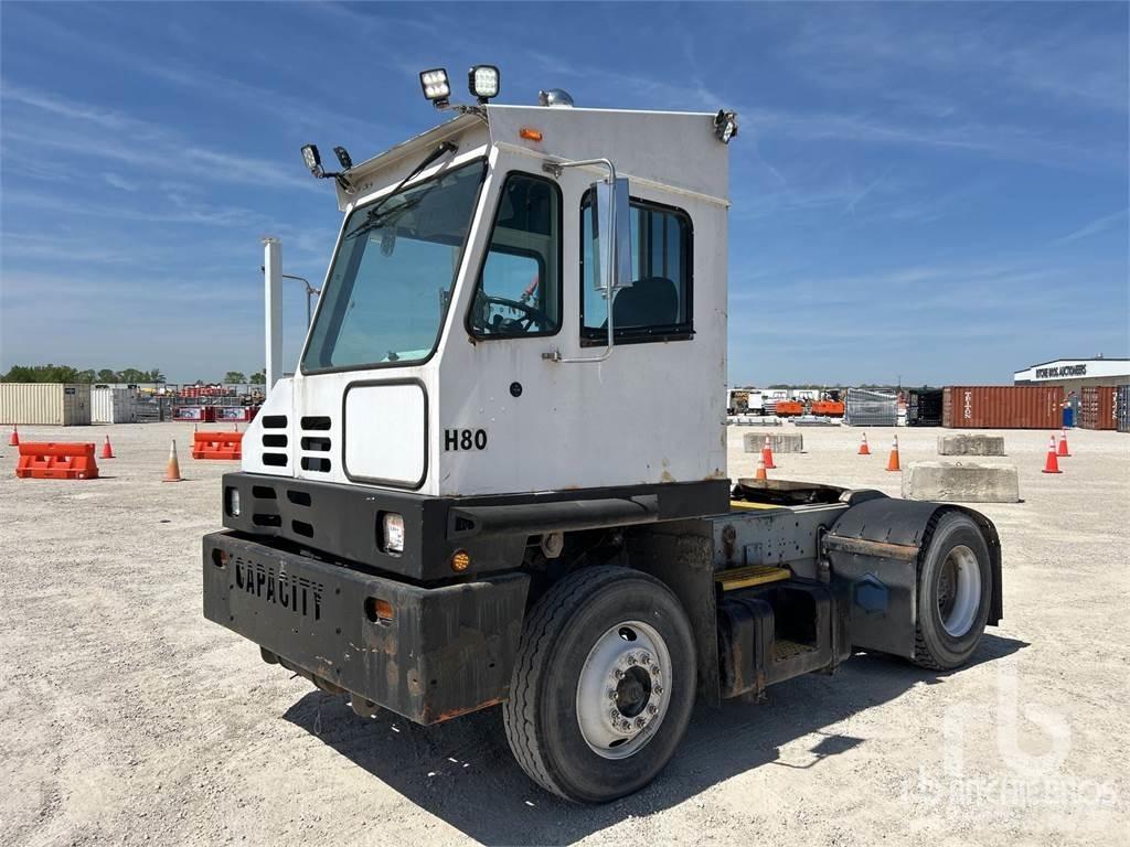 Capacity TJ5000 Седельные тягачи