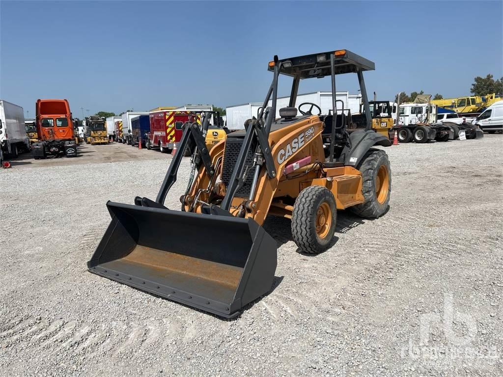 CASE 570MXT Скиповые погрузчики
