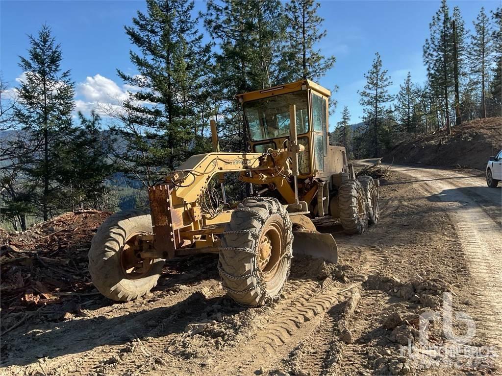 CAT 140G Грейдеры