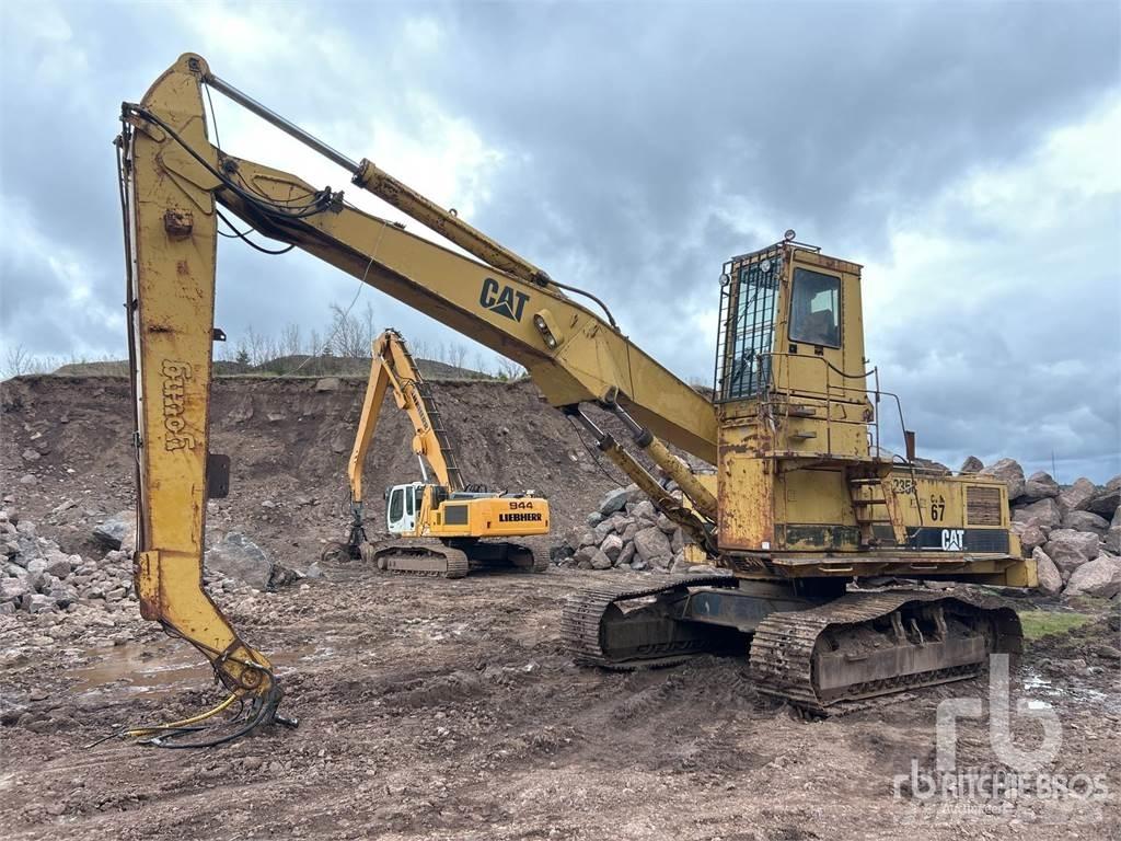 CAT 235C Перегружатели металлолома/промышленные погрузчики